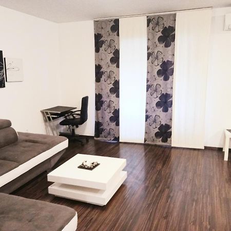 Familyhouse Διαμέρισμα Πούλα Εξωτερικό φωτογραφία